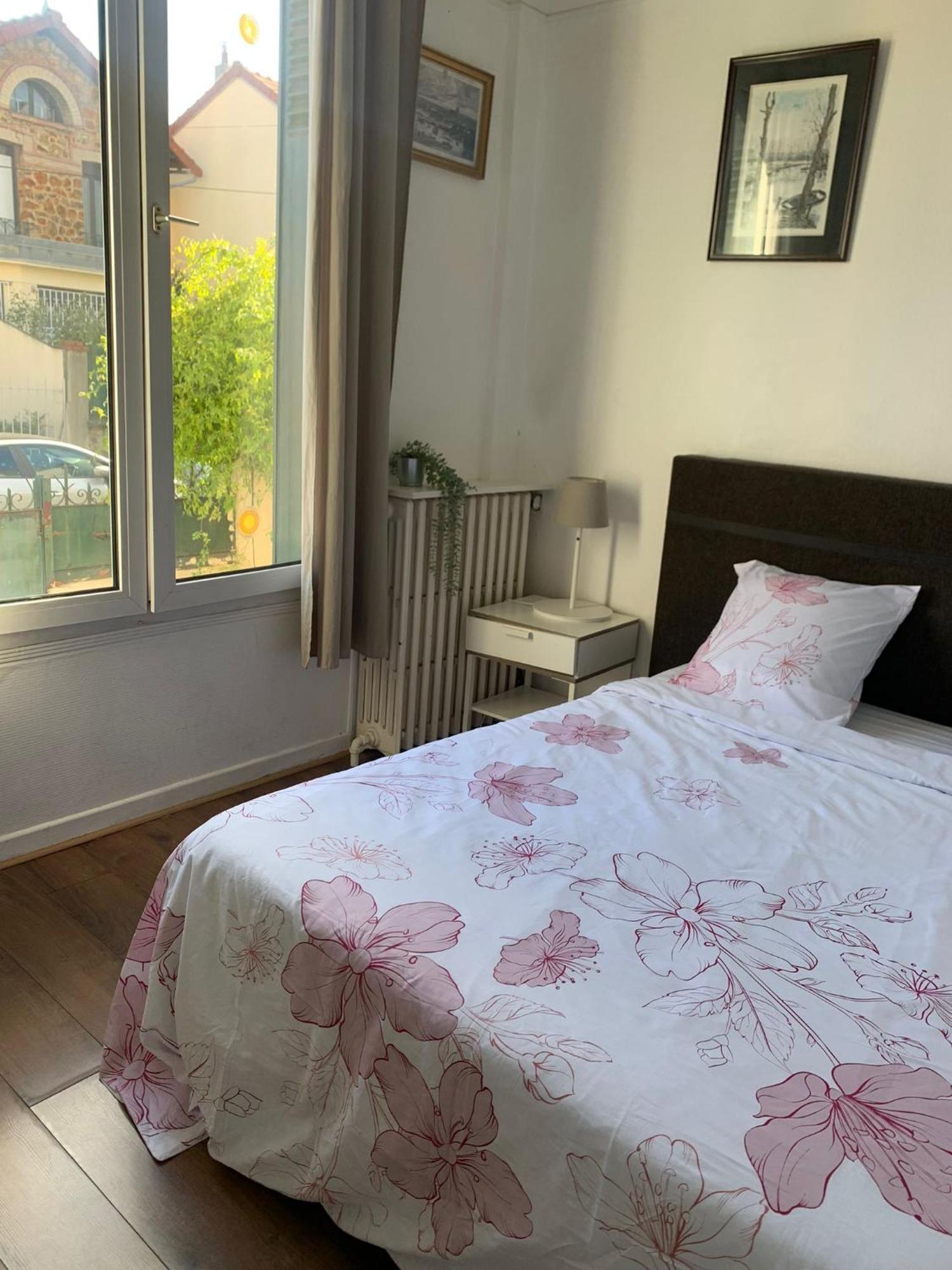 Grand Appartement Avec Terrasse & Jardin A 5 Minutes De Paris Кашан Экстерьер фото